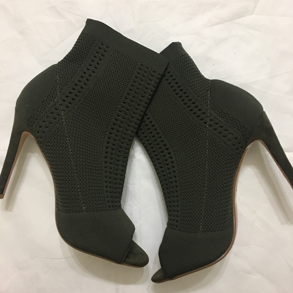 Military green knitted booties heels